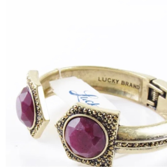 Lucky Brand  Fashion Stone Gold Toned Hinged Small Cuff Bracelet - Picture 2 of 5